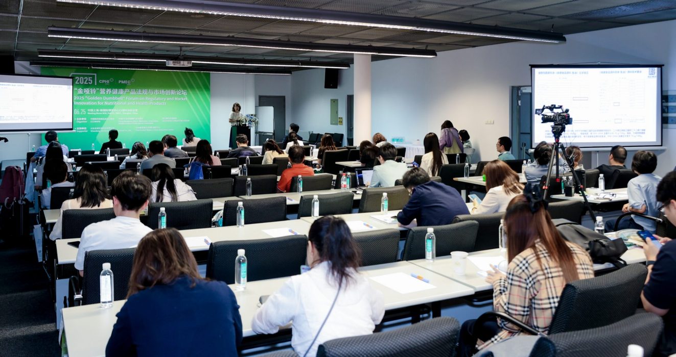 金哑铃营养法规论坛